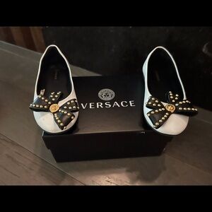 Versace kids ballet flats in size 27